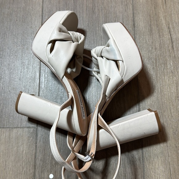 NEW! Steve Madden Lala Ankle Strap Platform Sandal - Size 7 - Picture 15 of 16